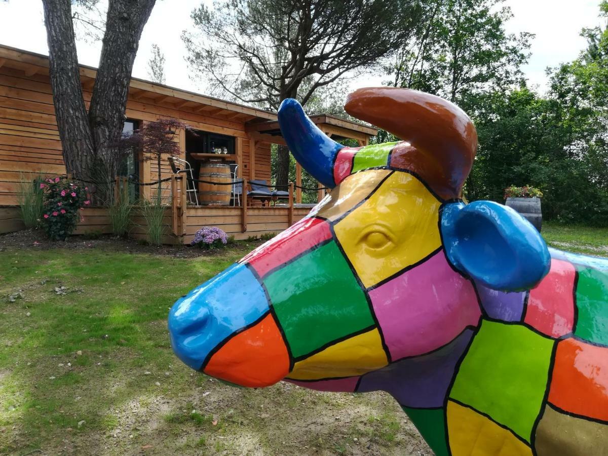 La Cabane A Papi Thenac  Exterior photo